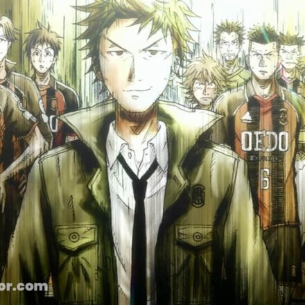 Takeshi Tatsumi entouré des joueurs d’East Tokyo United dans l’anime Giant Killing, consacré au football professionnel japonais.